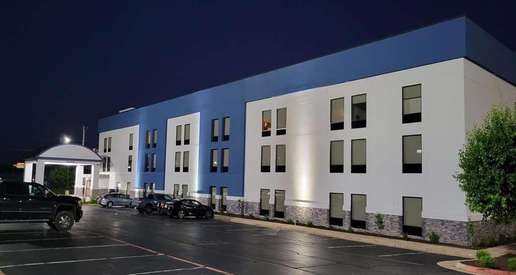 Best Western Plus Harrisonburg Exterior foto
