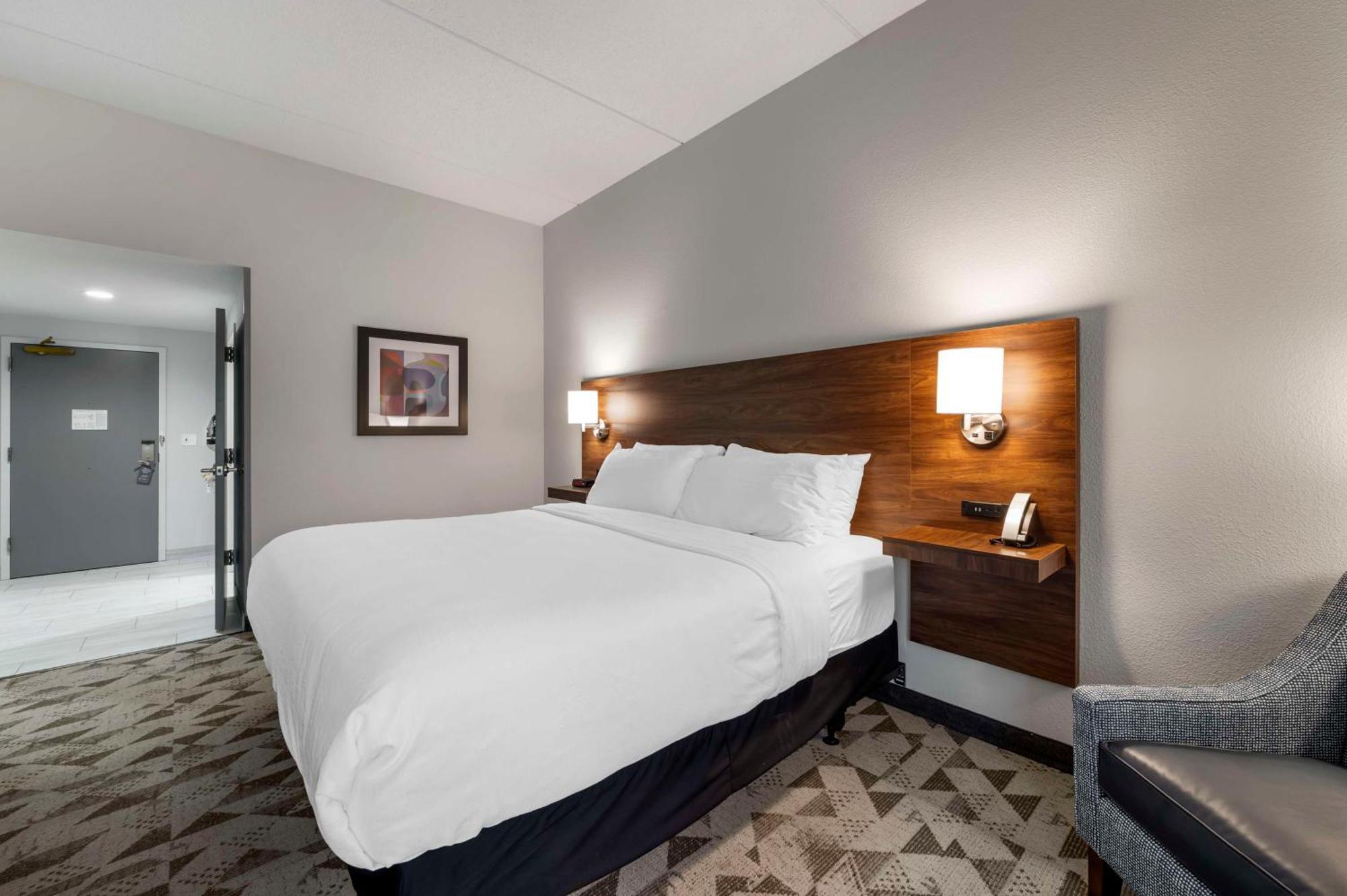 Best Western Plus Harrisonburg Exterior foto
